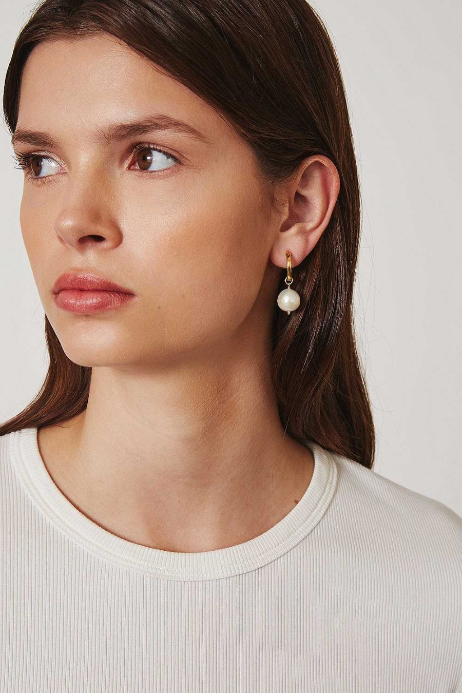 Jewelry Chan Luu | White Baroque Pearl Hoop Earrings