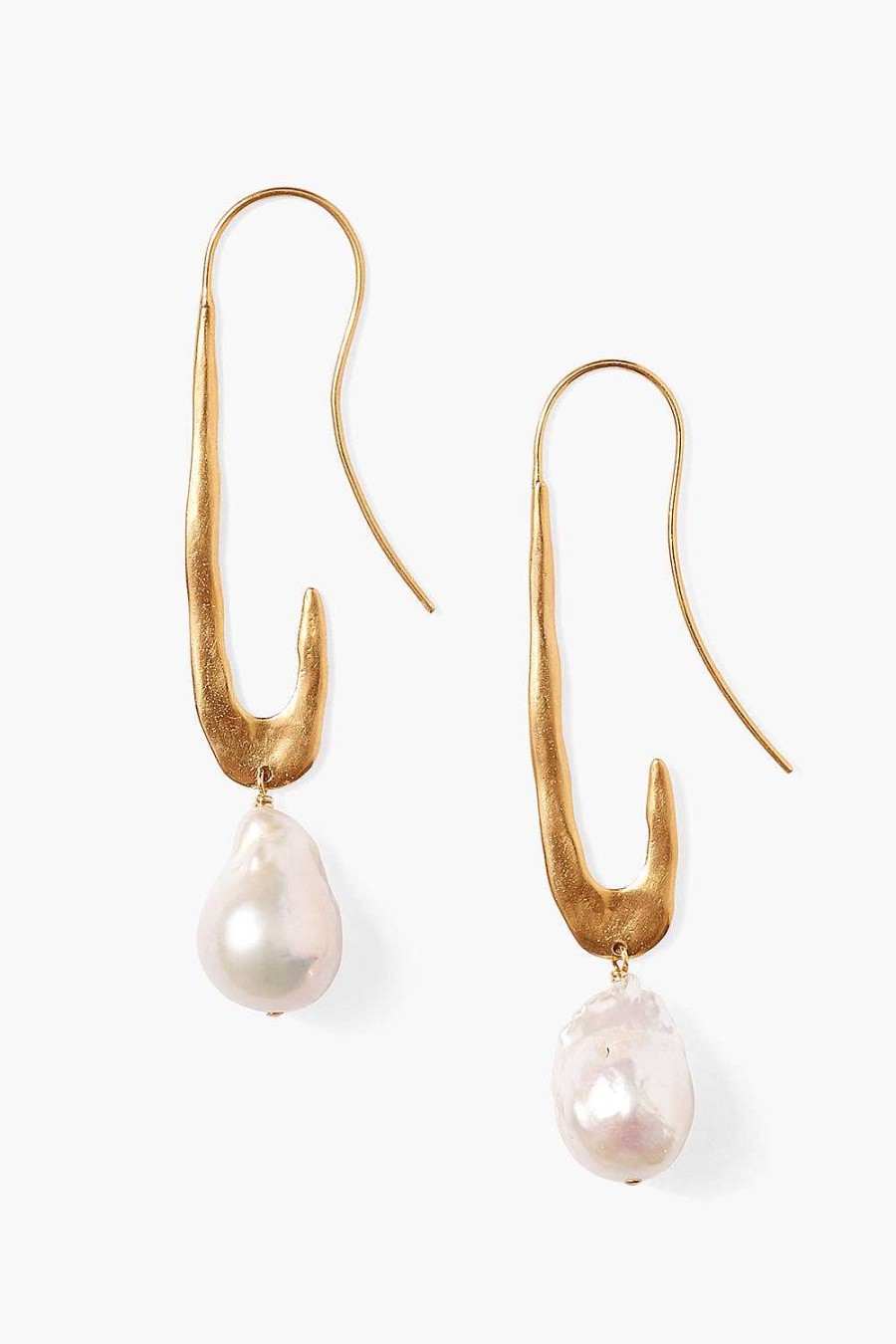 Jewelry Chan Luu | Gala Crescent Pearl Earrings Maxi Gold